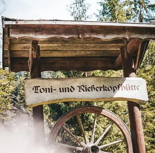 Toni Huette Am Riesserkopf * Garmisch-Partenkirchen